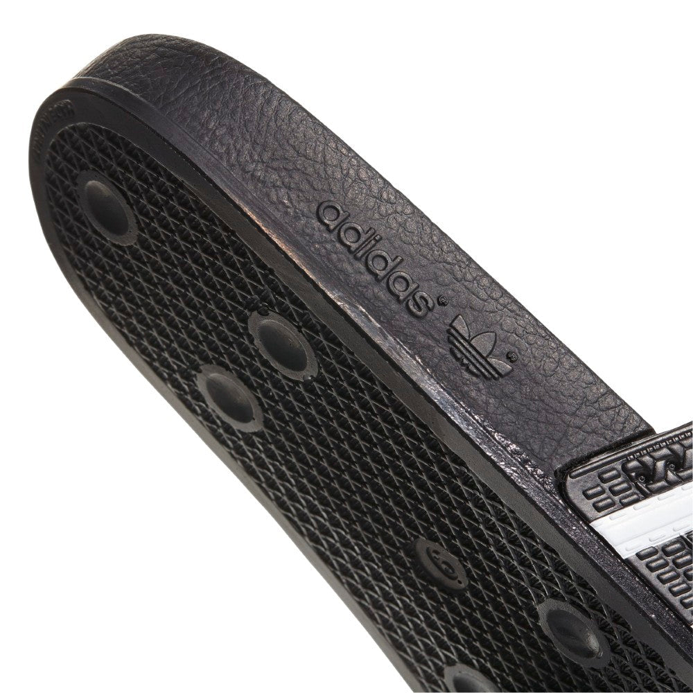 Adilette