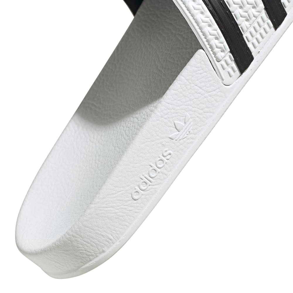 Adilette