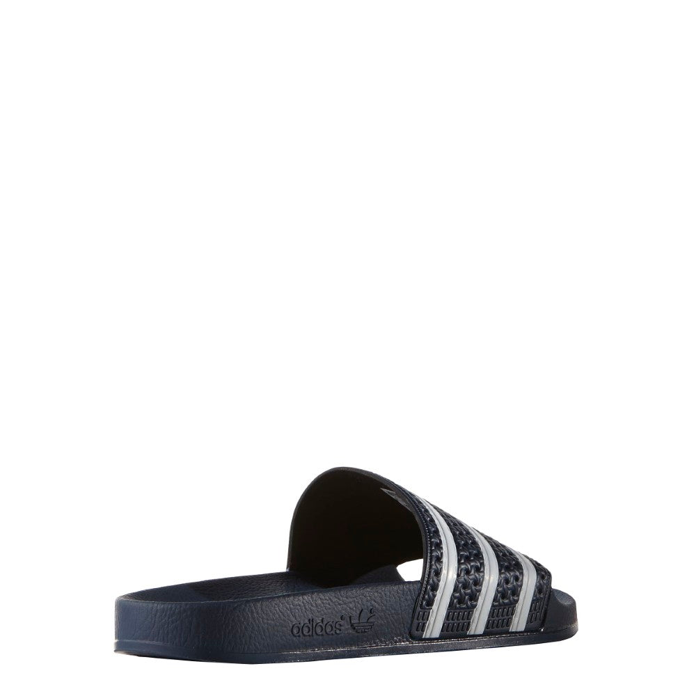 Adilette