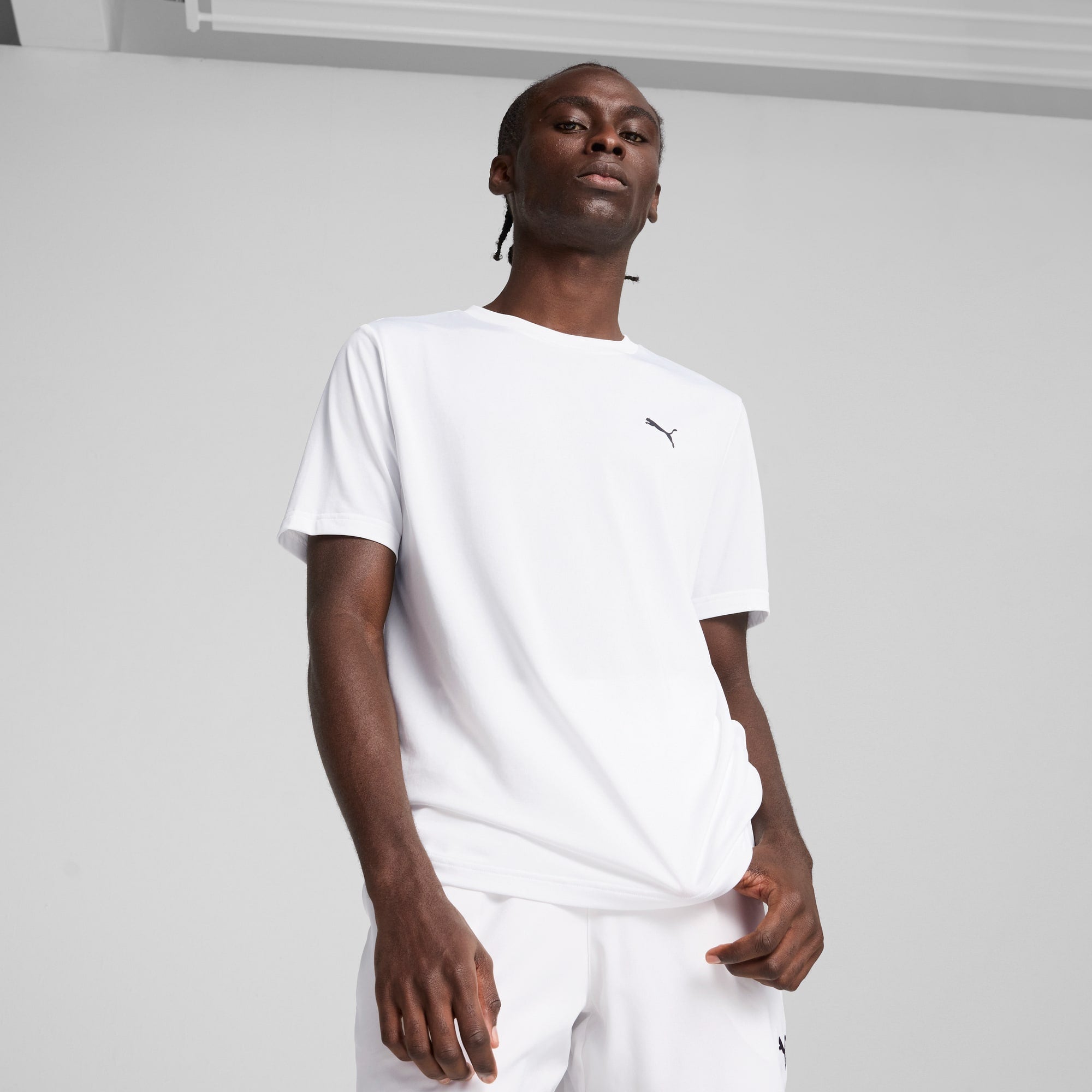 Men’S Essentials Small Logo T-Shirt