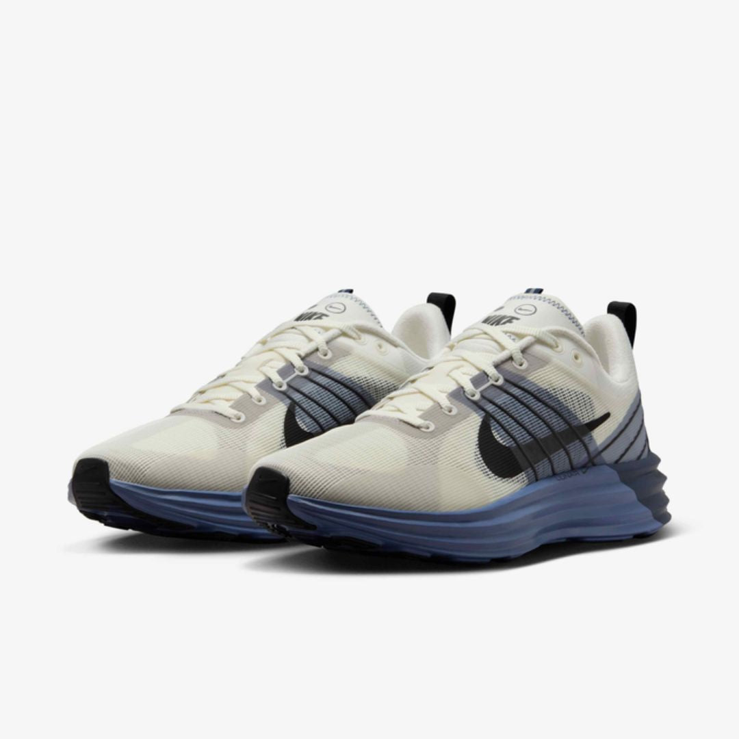 Lunar Roam Shoes