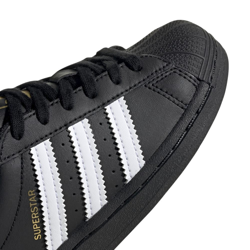 Superstar C