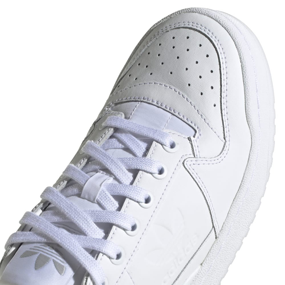 Forum Bold W
