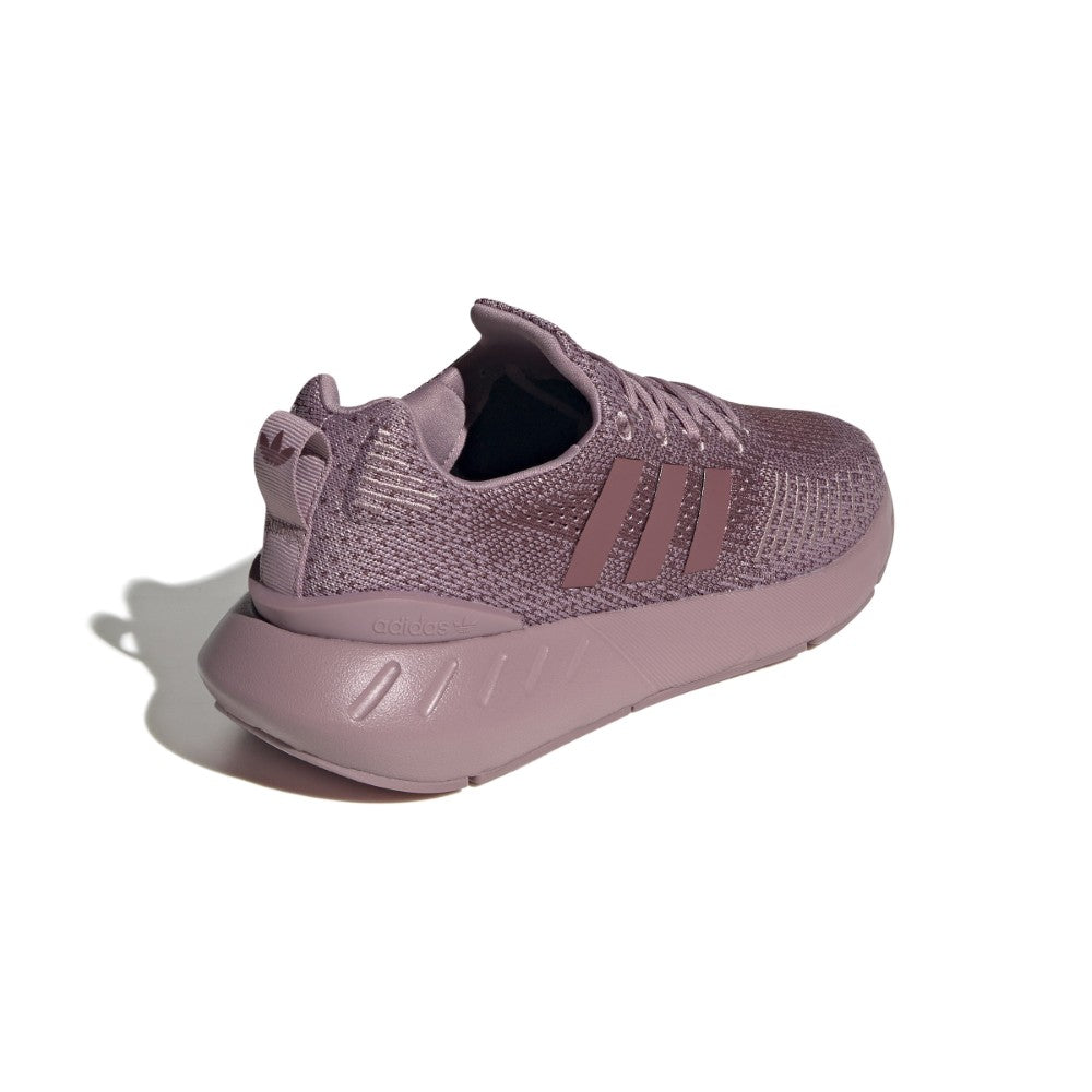 Swift Run 22 W