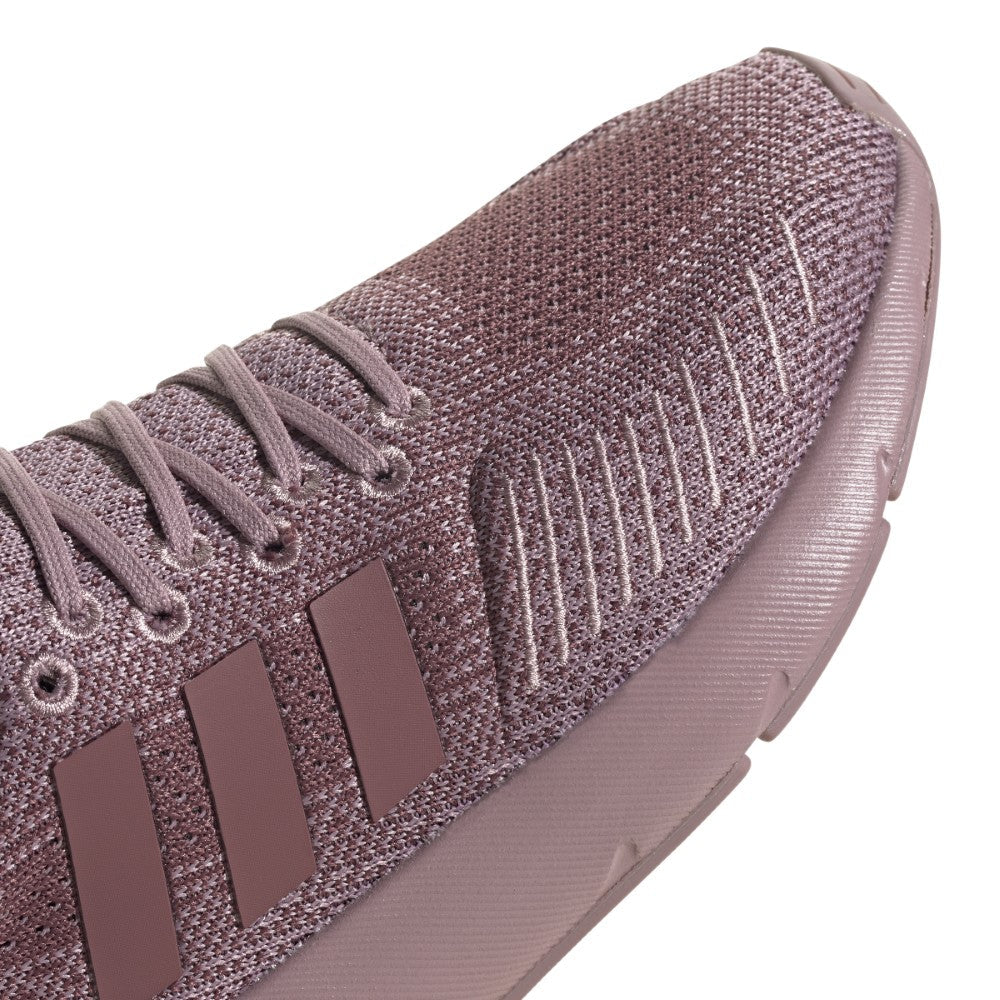 Swift Run 22 W