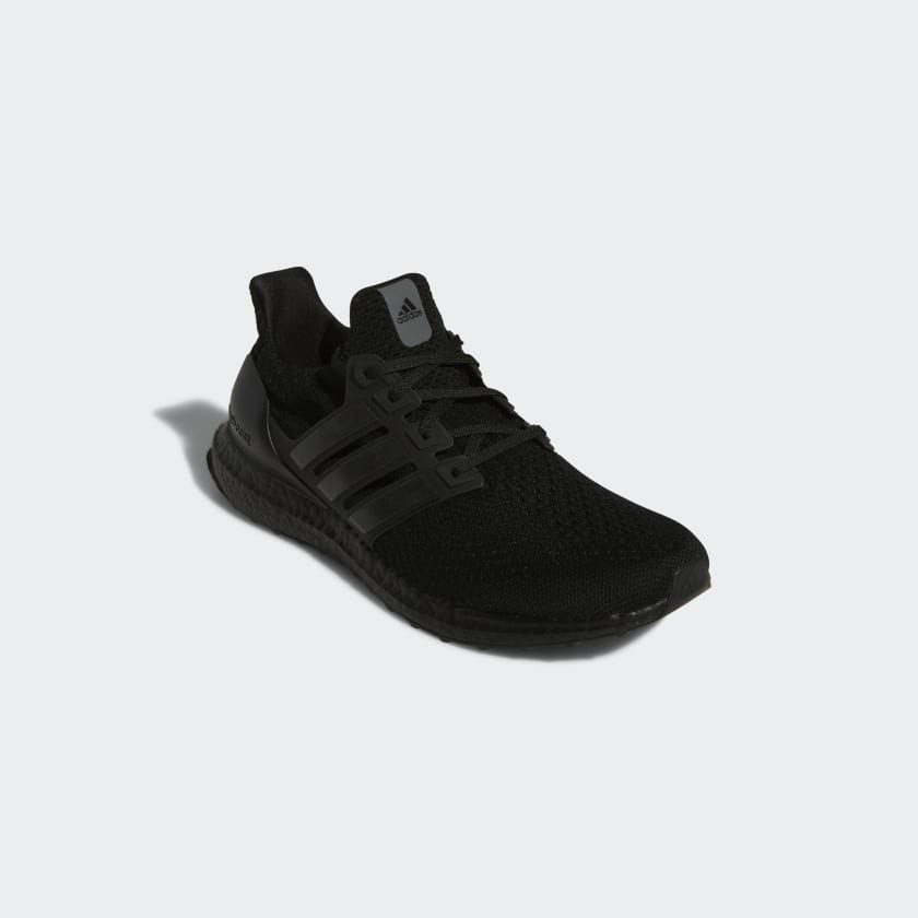 Ultraboost 5.0 Dna