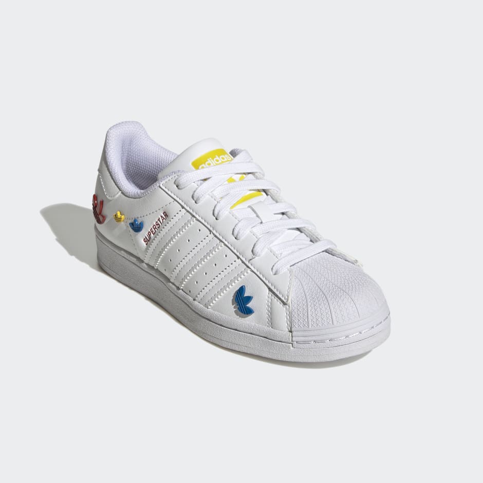 Superstar J