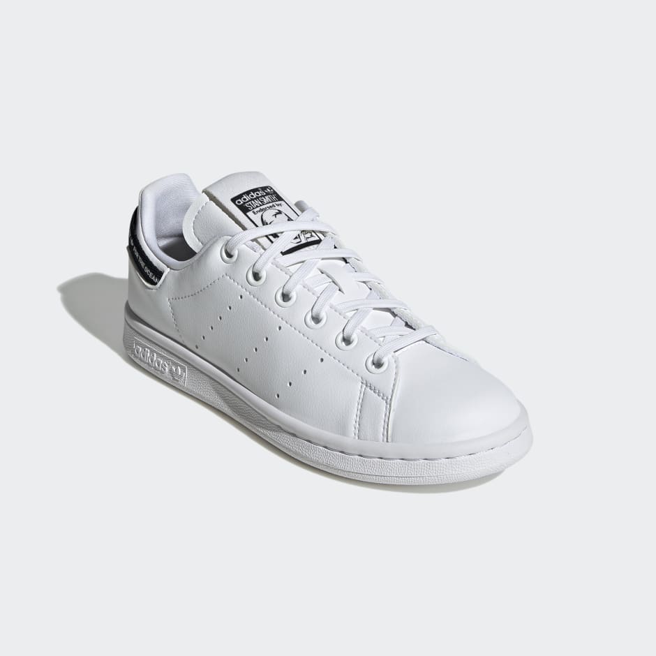 Stan Smith J