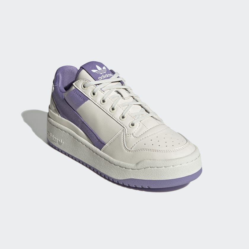 Forum Bold W