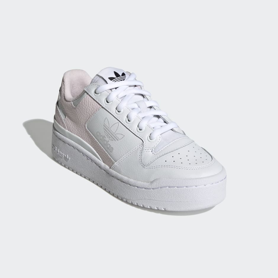 Forum Bold W