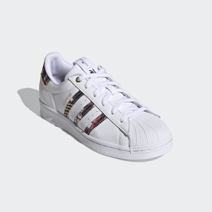 Superstar W