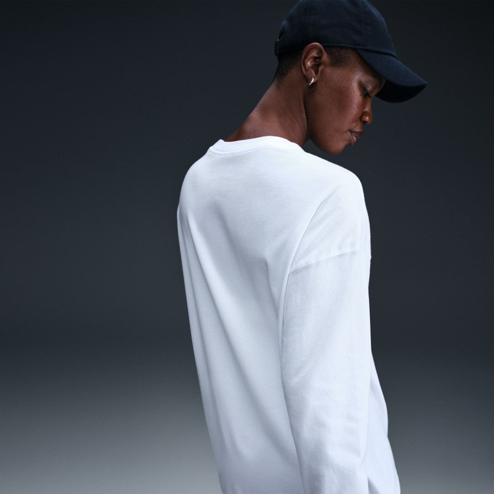 Sportswear Essential Oversized Long-Sleeve T-Shirt